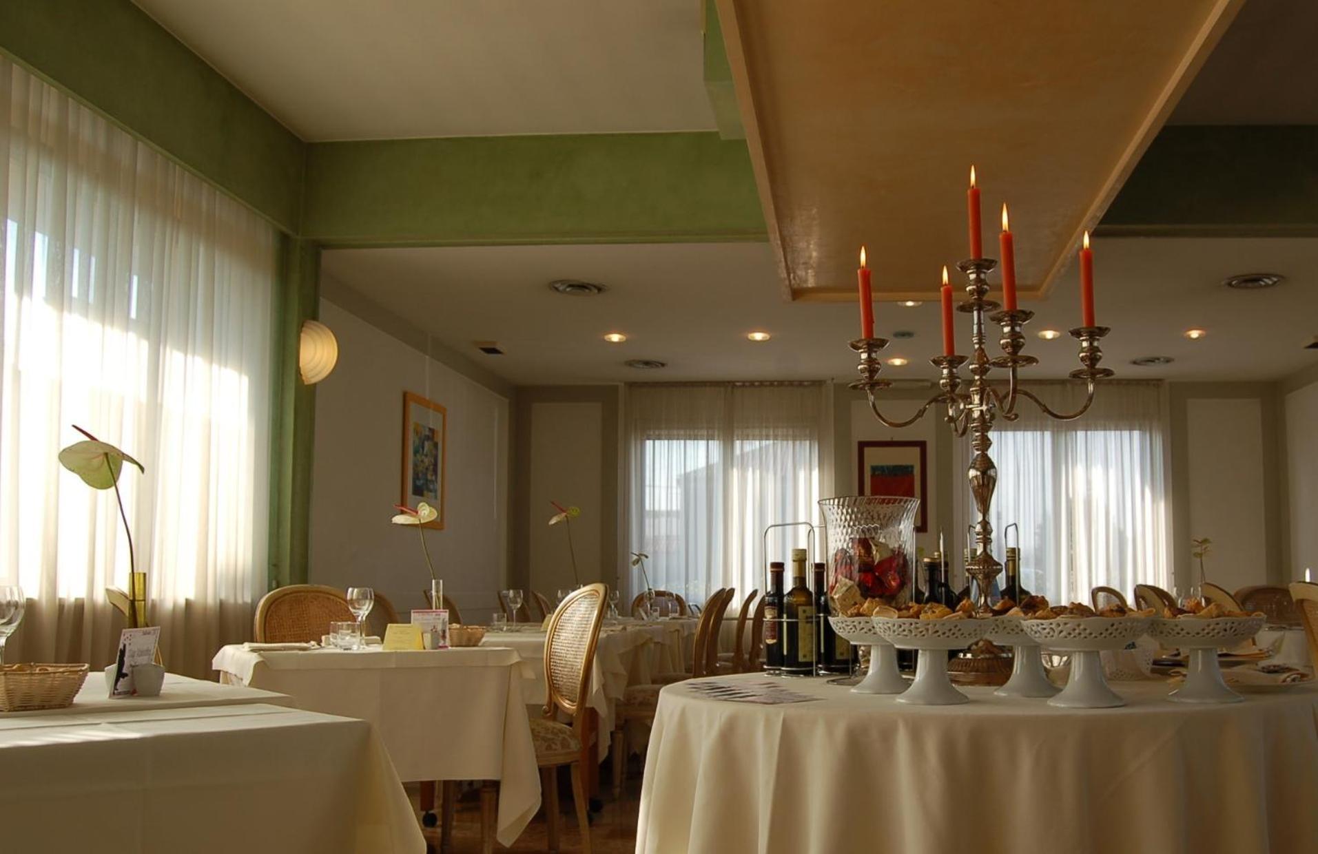 Locanda Il Burchiello Oriago Di Mira Bagian luar foto
