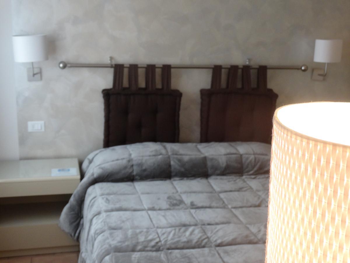 Locanda Il Burchiello Oriago Di Mira Bagian luar foto